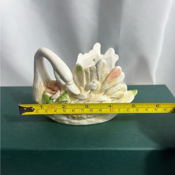 Vintage KS Collection Swan Ceramic Planter Vase Floral Pastel Detail 7x5” - Picture 7 of 9